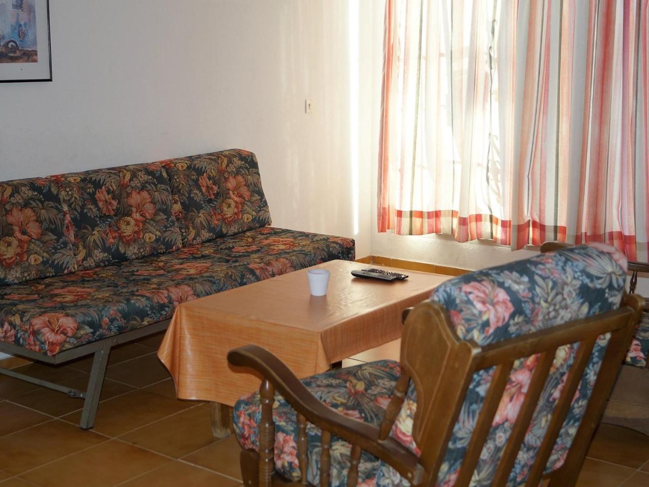 Perla B Villa Lloret de Mar